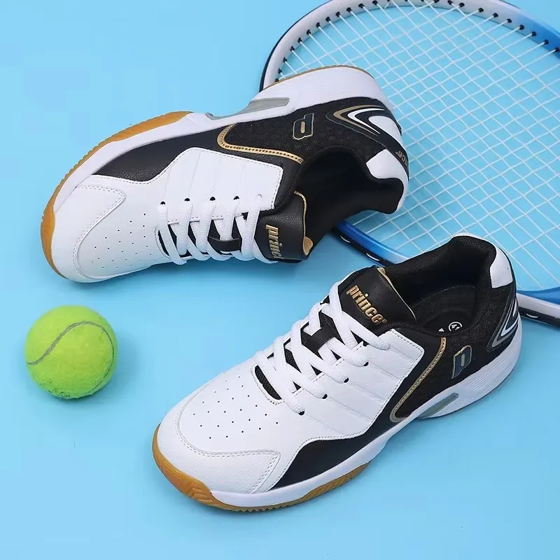Badminton Shoes - รองเท้าแบดมินตันหนังสำหรับมืออาชีพชายหญิง รองเท้าผ้าใบกันลื่นสำหรับคู่รัก รองเท้าเทนนิสน้ำหนักเบา รองเท้ากีฬาวอลเลย์บอล