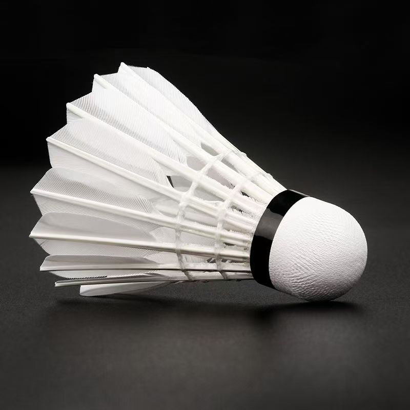 ลูกขนไก่แบดมินตันขนห่านคุณภาพพ - Feather Shuttlecock บทวิจารณ์และราคา